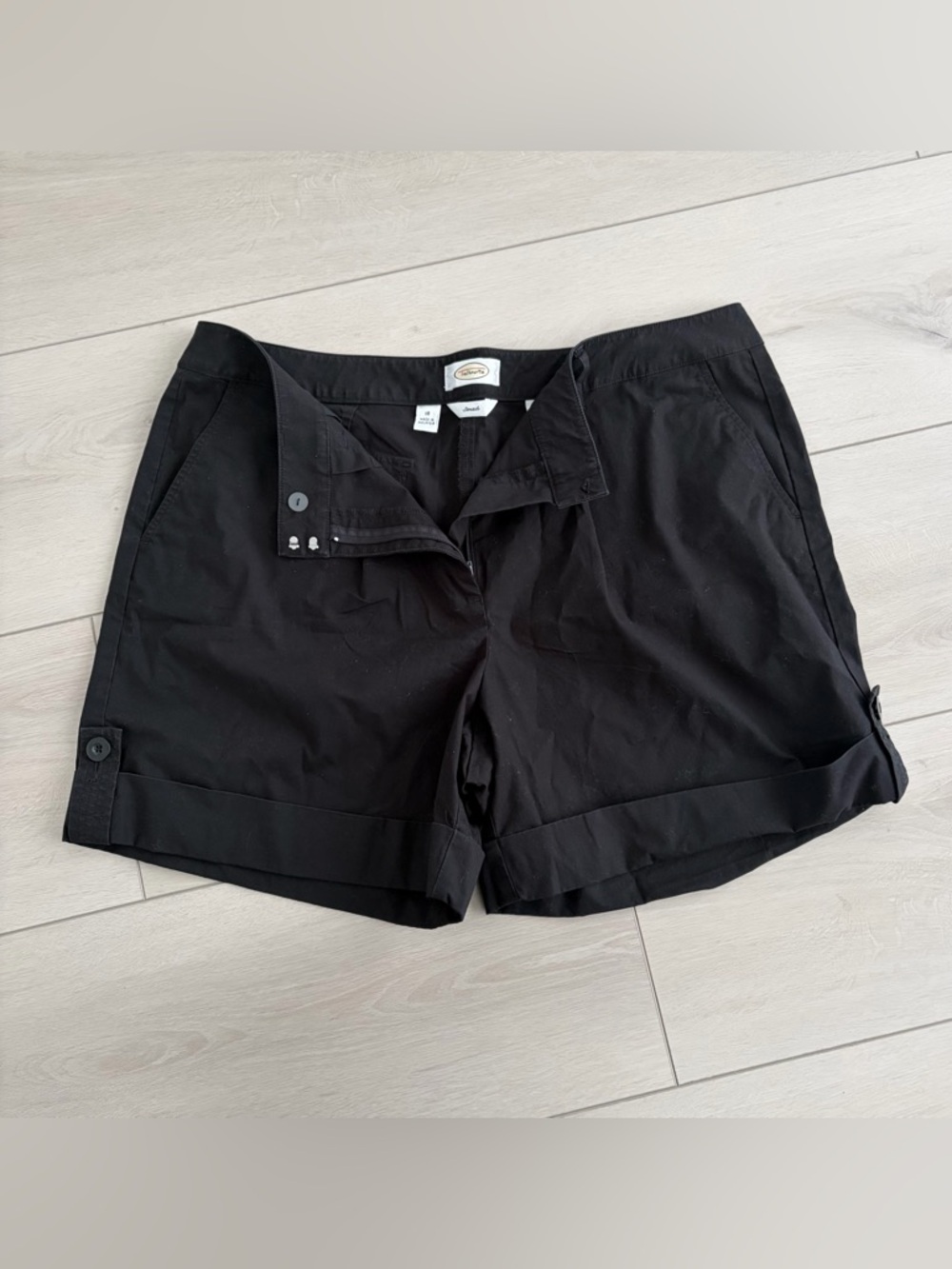 Talbots Shorts Womens Sz 18 Stretch Black Rolled Cuff